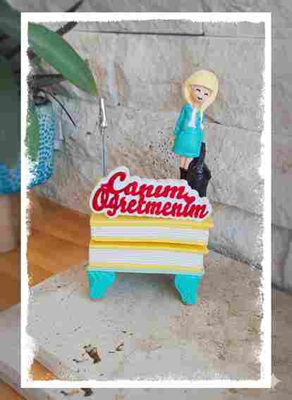 Öğretmen Figürlü Notluk